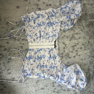Forever 21 Blue Floral Ruched Top